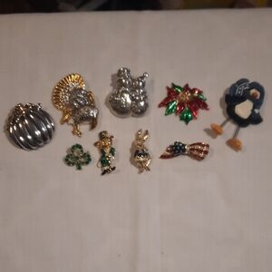 Festive Collection Women Jewelry Brooch Set